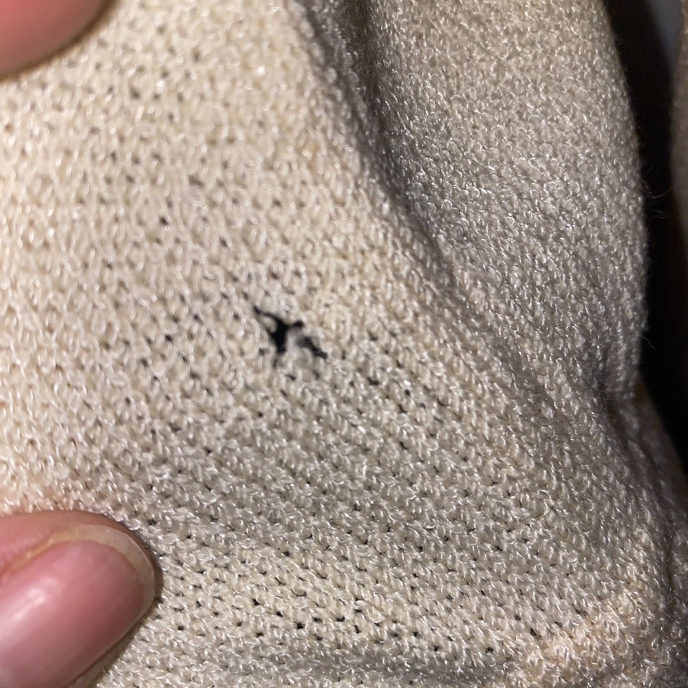 St. John Knit Evening Sweater - Picture 12 of 16